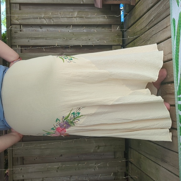 Hand Painted Skirt - Picture 4 of 9